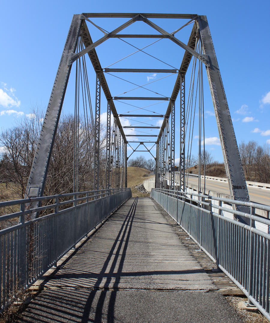 ddvalinvillethacher5.jpg